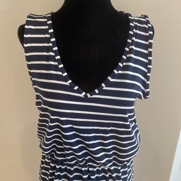 Swimwear cover up cool sleeveless summer dress - Picture 2 of 11